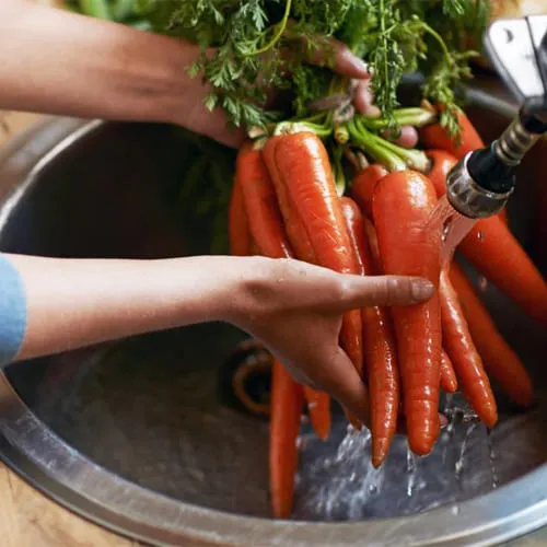 Avoid-unwashed-fruits-and-vegetables